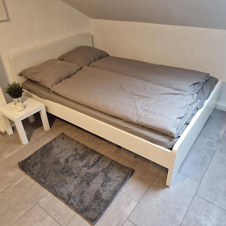 Klein Aber Fein Apartment Mariadorf Alsdorf Eksteriør billede